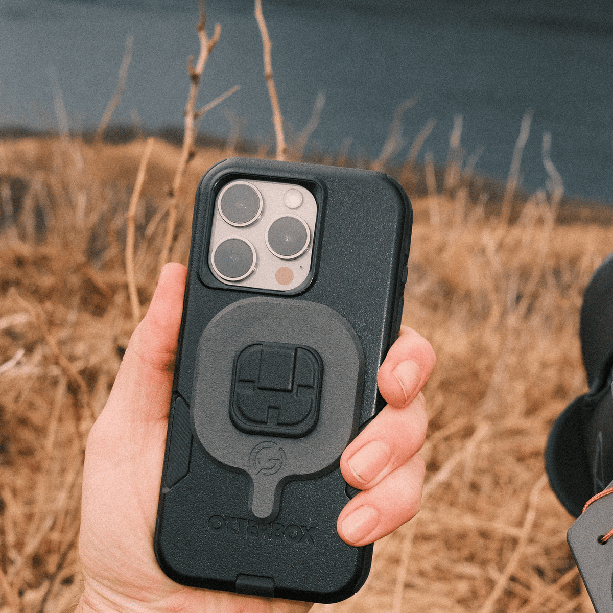 On Glass MagSafe Backer